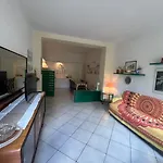 Casa Viale Amico - Giardino Privato Apartmán *