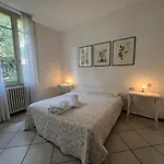 Apartamento Casa Viale Amico - Giardino Privato Loano
