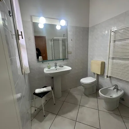 Apartman Casa Viale Amico - Giardino Privato Loano